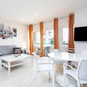 https://soleado-apartamento-vistas-al-mar-los-cristianos.tenerifehoteles.net
