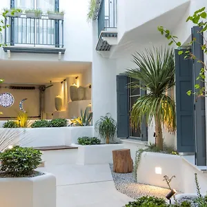 https://casona-seis-lunas-bajo-b.1costadelsol.com